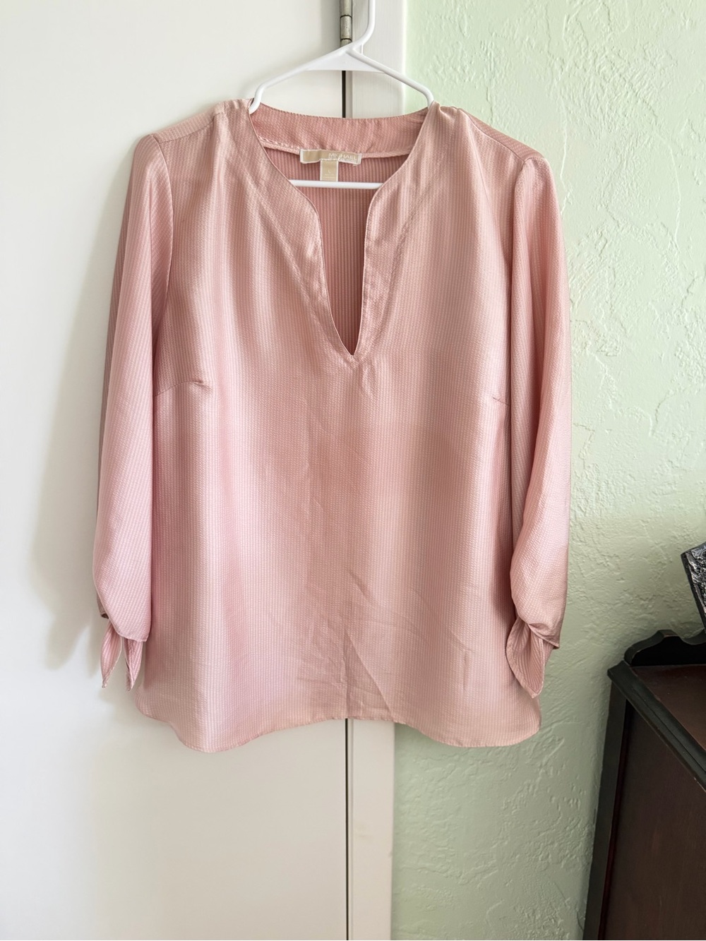 Michael Kors Blush Pink V-Neck Long Sleeve Blouse